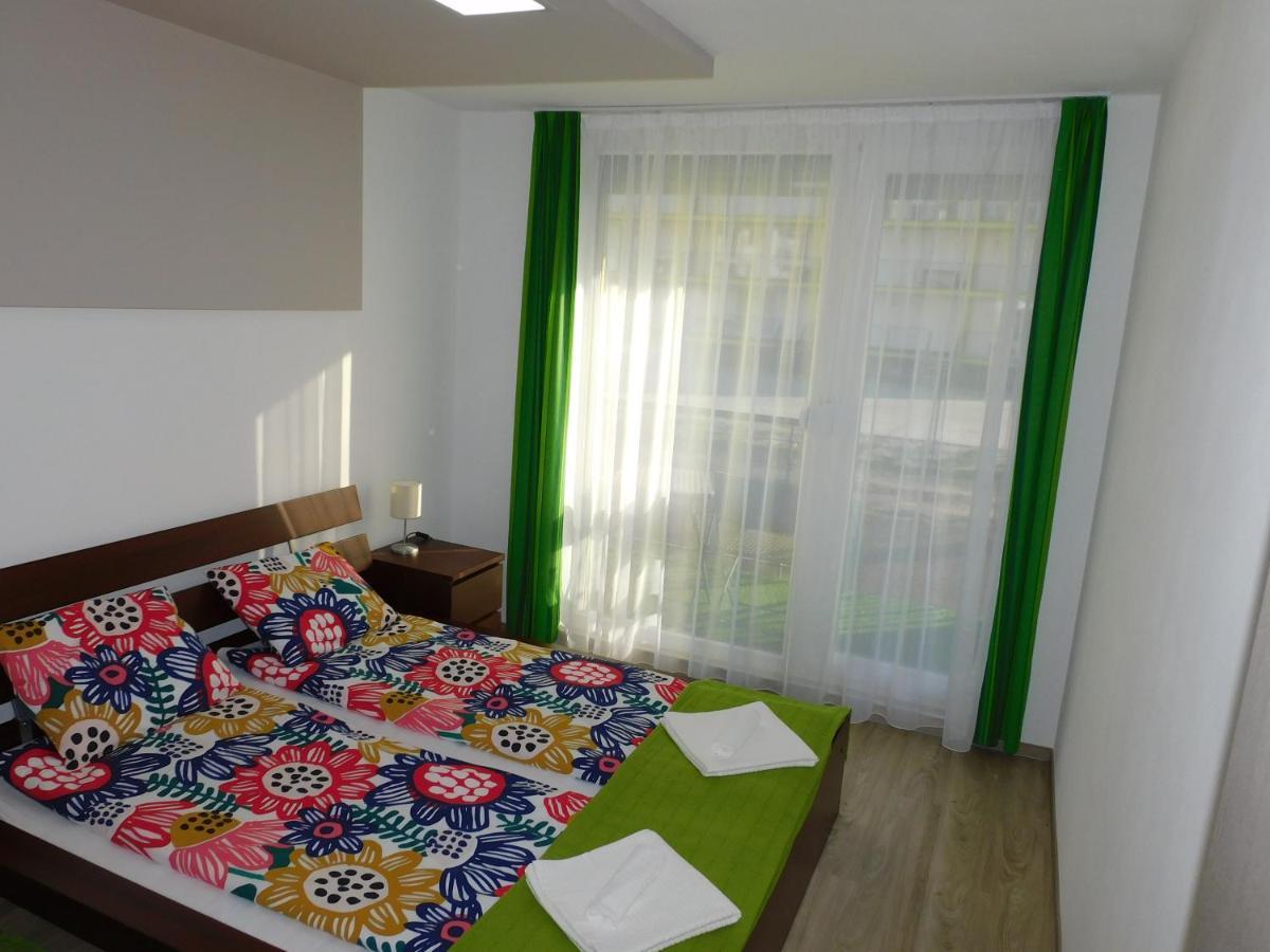 Ferienwohnung Katamaran Siófok Exterior foto