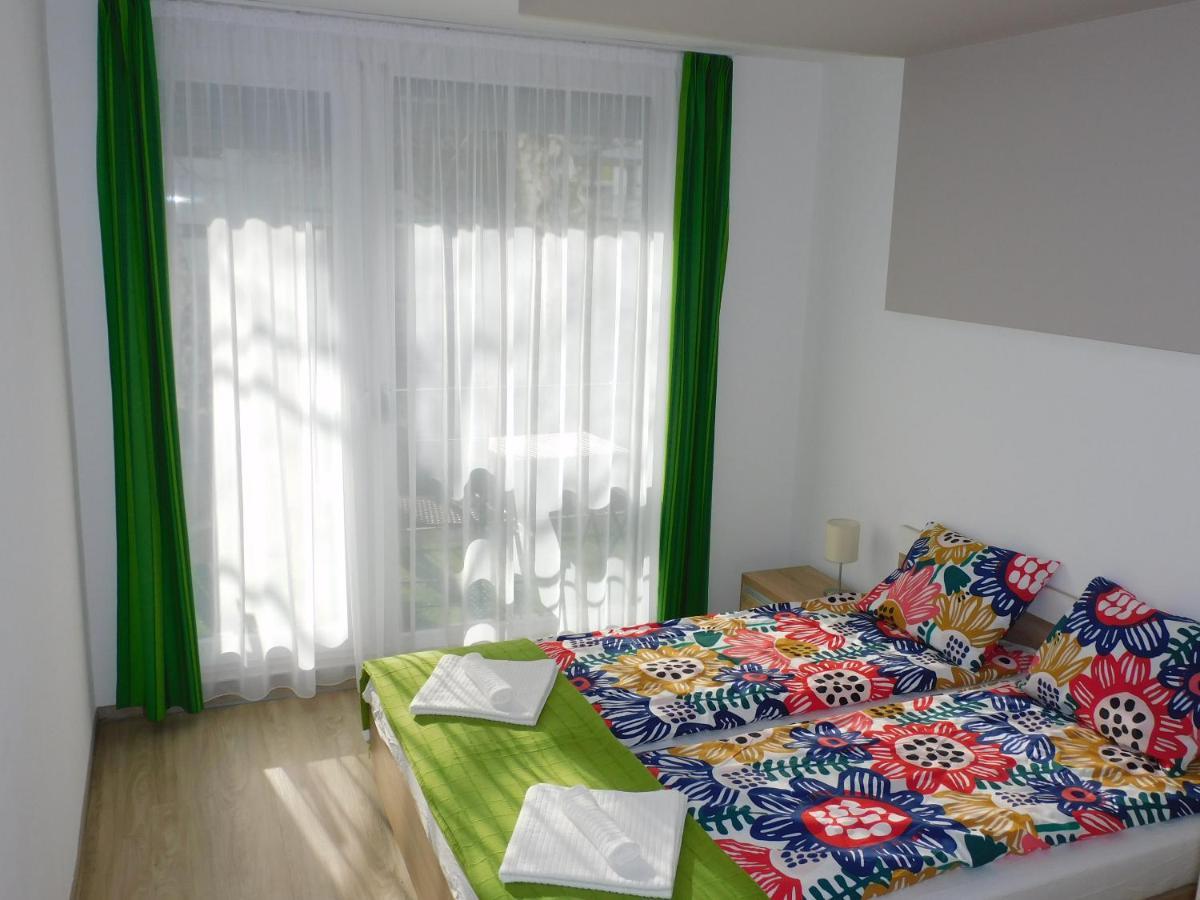 Ferienwohnung Katamaran Siófok Exterior foto