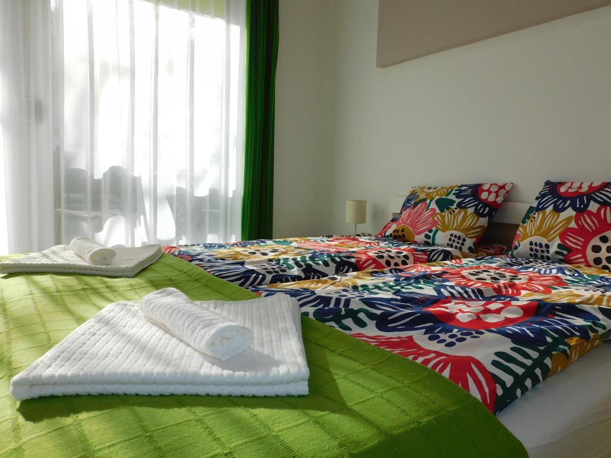 Ferienwohnung Katamaran Siófok Exterior foto