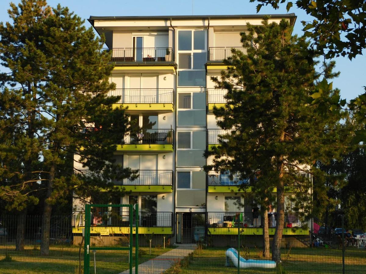 Ferienwohnung Katamaran Siófok Exterior foto