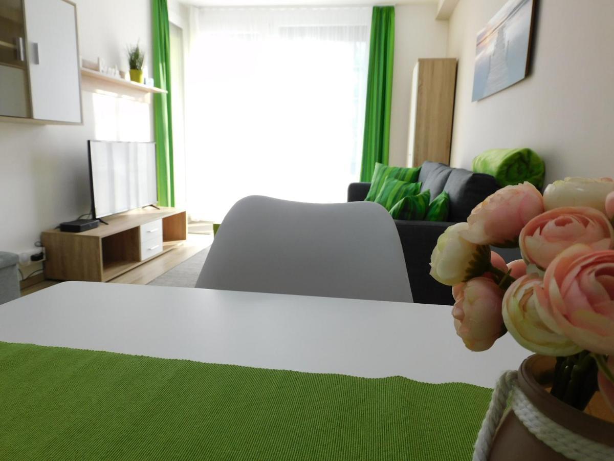 Ferienwohnung Katamaran Siófok Exterior foto