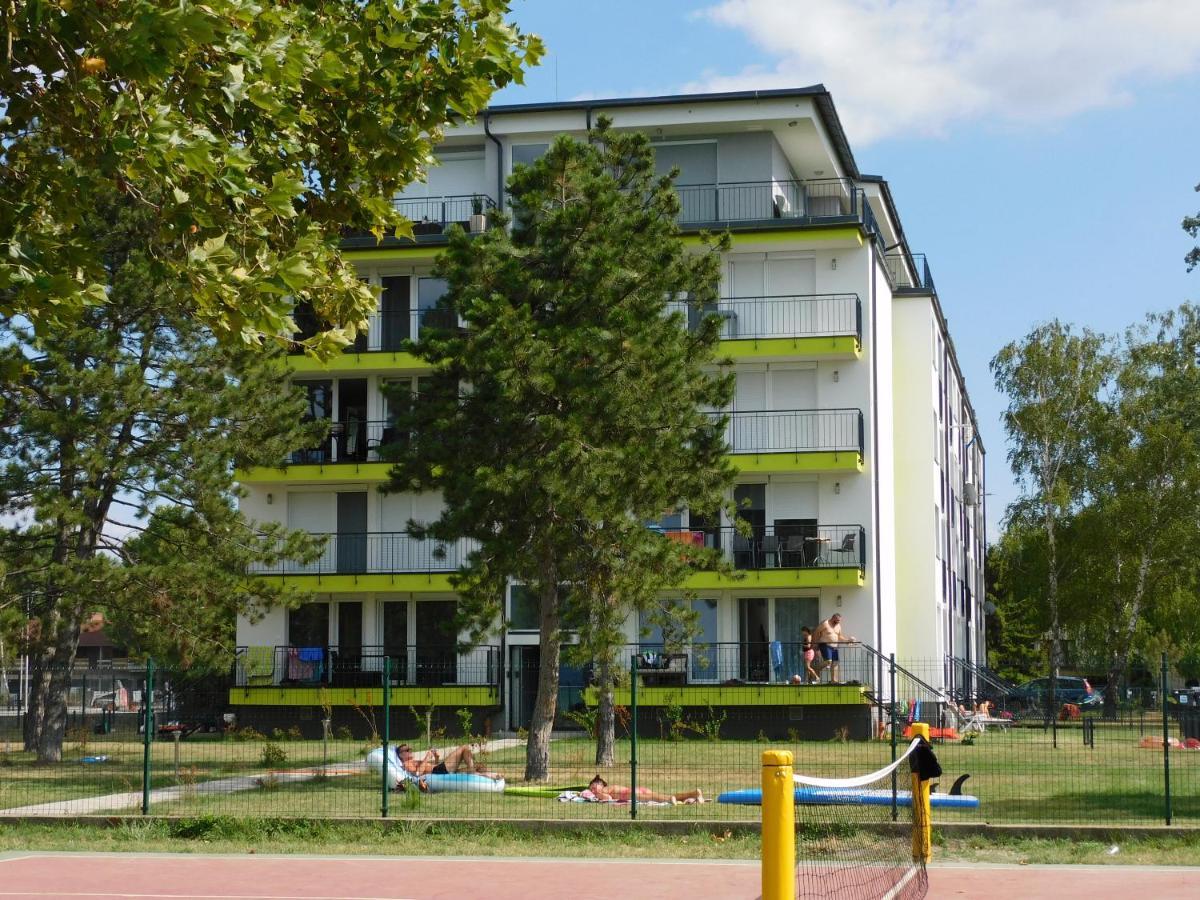 Ferienwohnung Katamaran Siófok Exterior foto